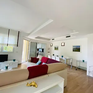 La Nel Parco Villa