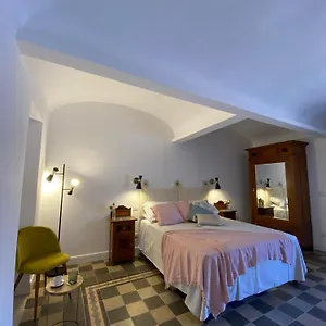 Bed & Breakfast Dimora Dei Minoriti Catánia