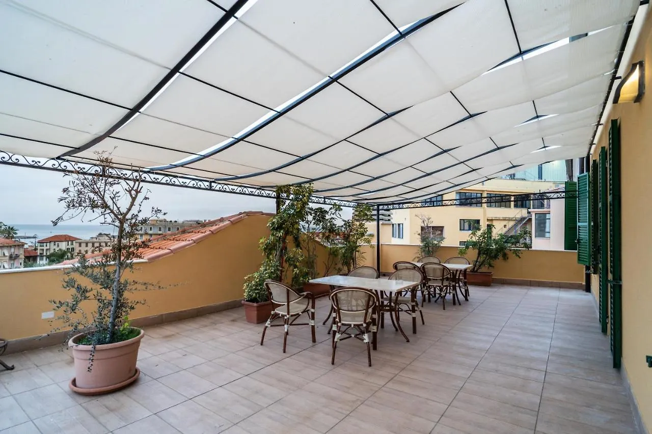 Hotel Globo Suite-Correnti Hotels Sanremo