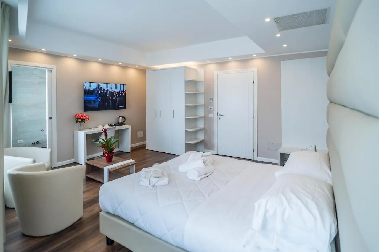 Hotel Globo Suite-Correnti Hotels Sanremo 3*,