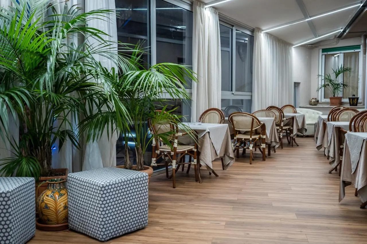 Hotel Globo Suite-Correnti Hotels Sanremo