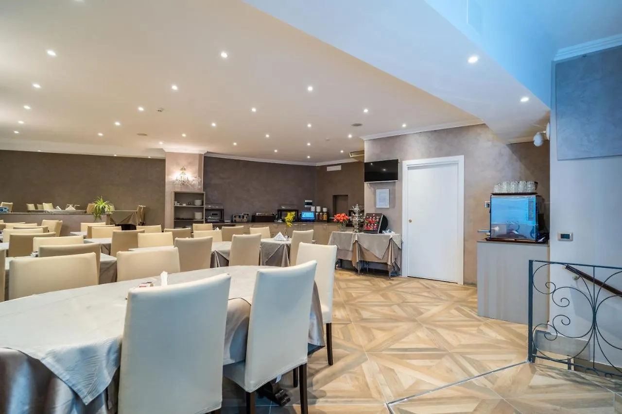 Hotel Globo Suite-Correnti Hotels Sanremo Italia